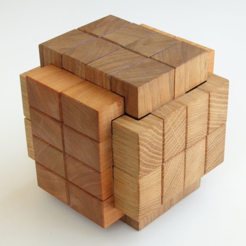 Colossos (light european woods)