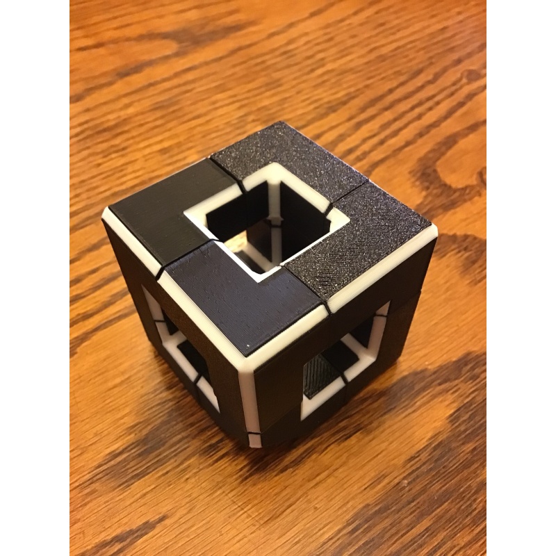 Cubits, by Benno de Grote