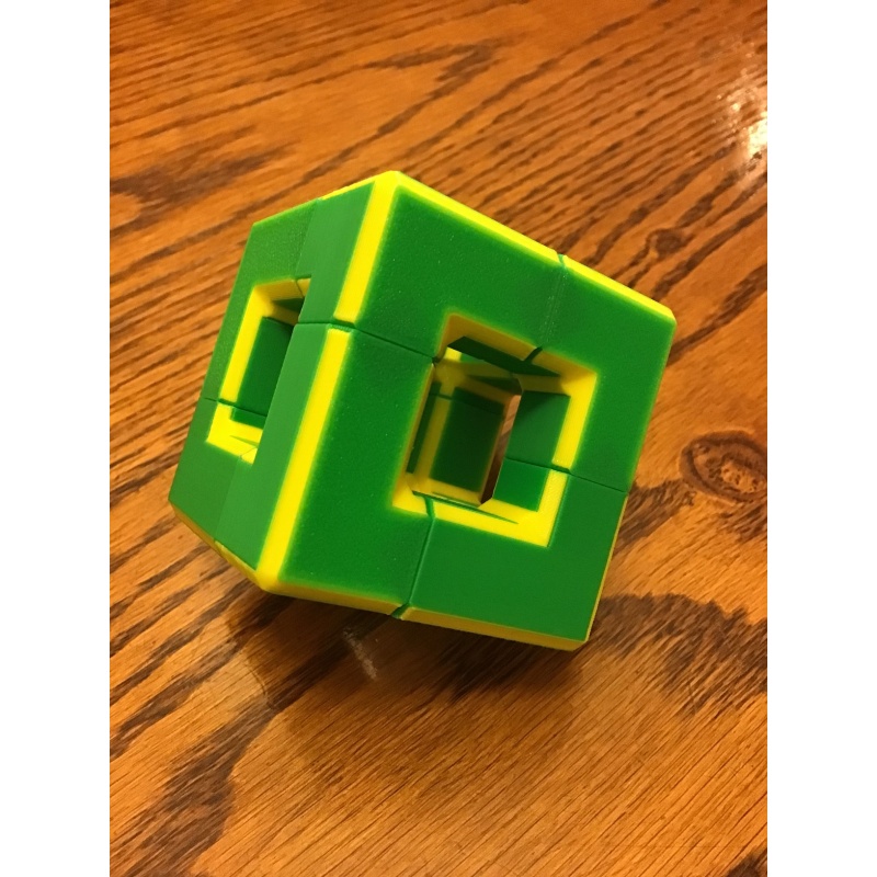 Cubits, by Benno de Grote