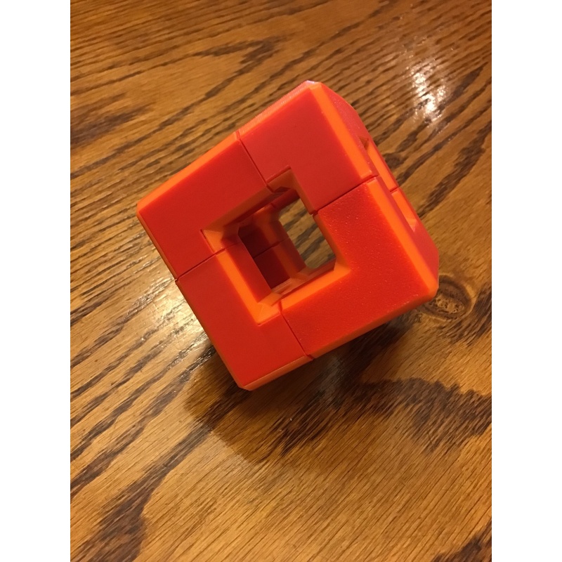 Cubits, by Benno de Grote