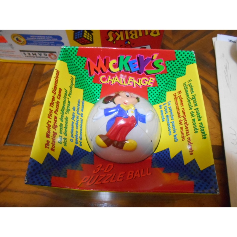 Three figural Rubik-style puzzles, Homer Simpson + 2 Disney