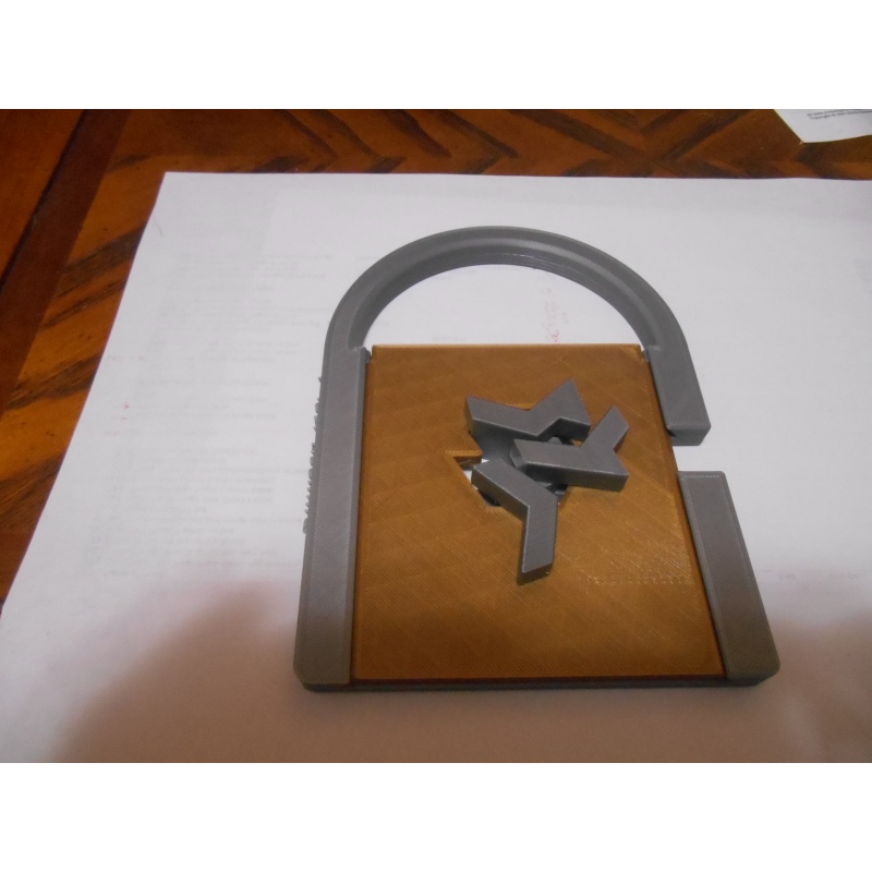 Dinilock #1, plastic lock - Diniar Namdarian