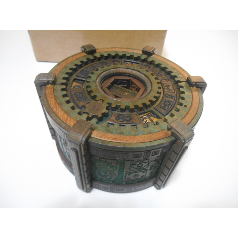 Sundial - Jesse Born, Robert Yarger