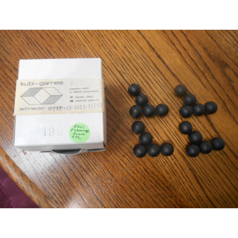 Ball Pyramid, 4 tiers, 4 same pieces, black plastic, Kubi-Games