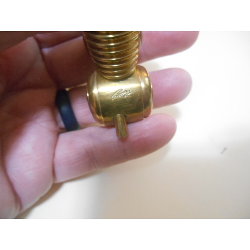 It's a Hardly - Rocky Chiaro