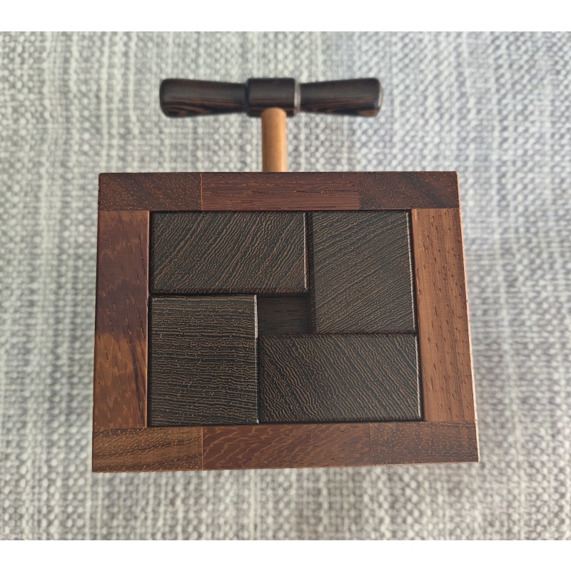 DETONATOR by James Fortune!  NIB!   Never Solved.