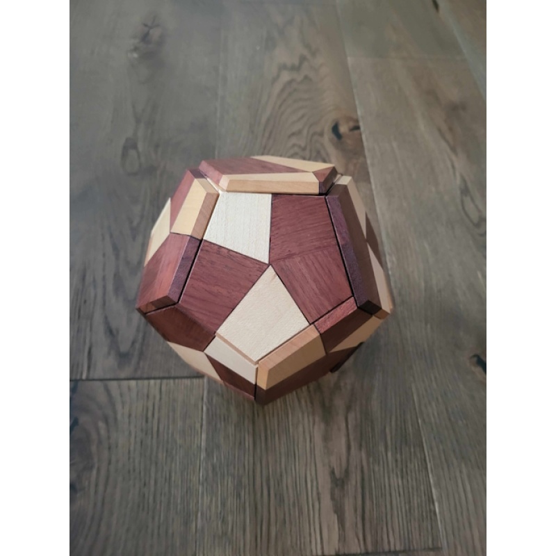 Kagen Sound (Schaefer) Dodecahedron Box #30 (of 40)