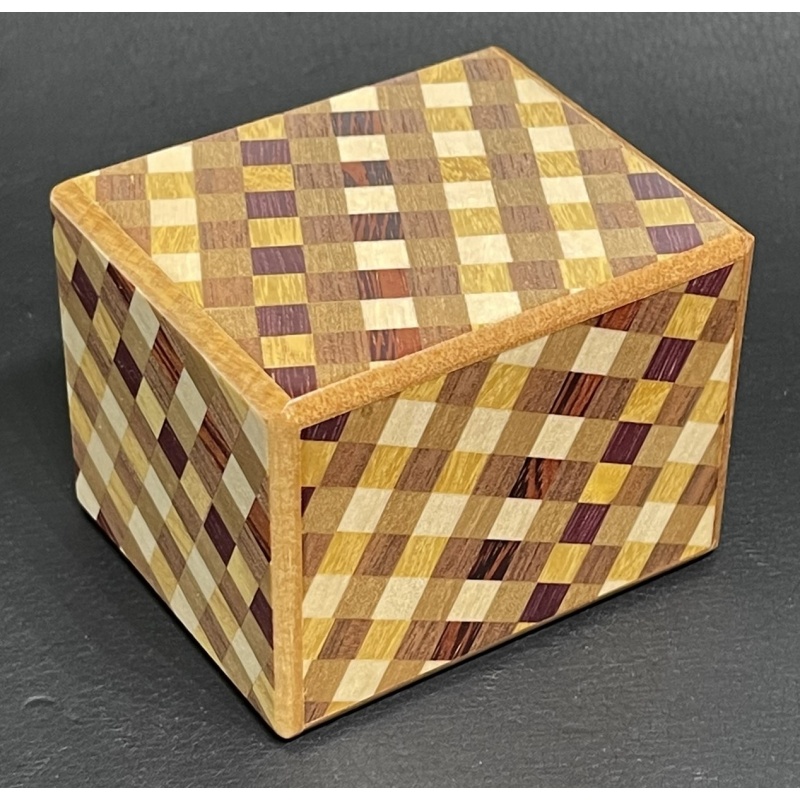 Double Puzzle Box by Hiroyuki Oka (Karakuri) - AWESOME