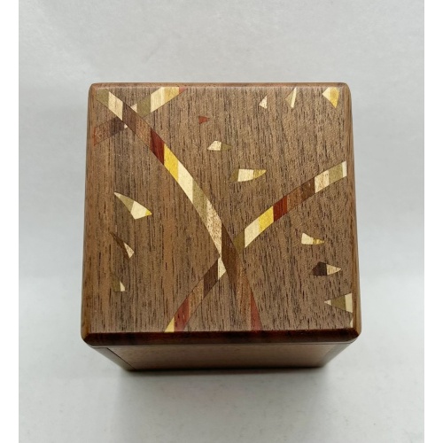 Creative Secret Type L (2003) - Akio Kamei / Tatsuo Miyamoto (Karakuri)