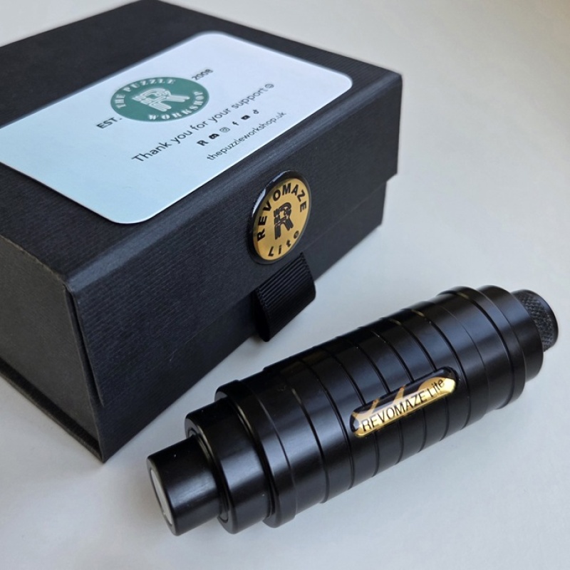 Revomaze Lite Black by Chris Pitt