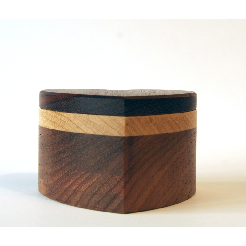 Juno - Heart Case (2018)