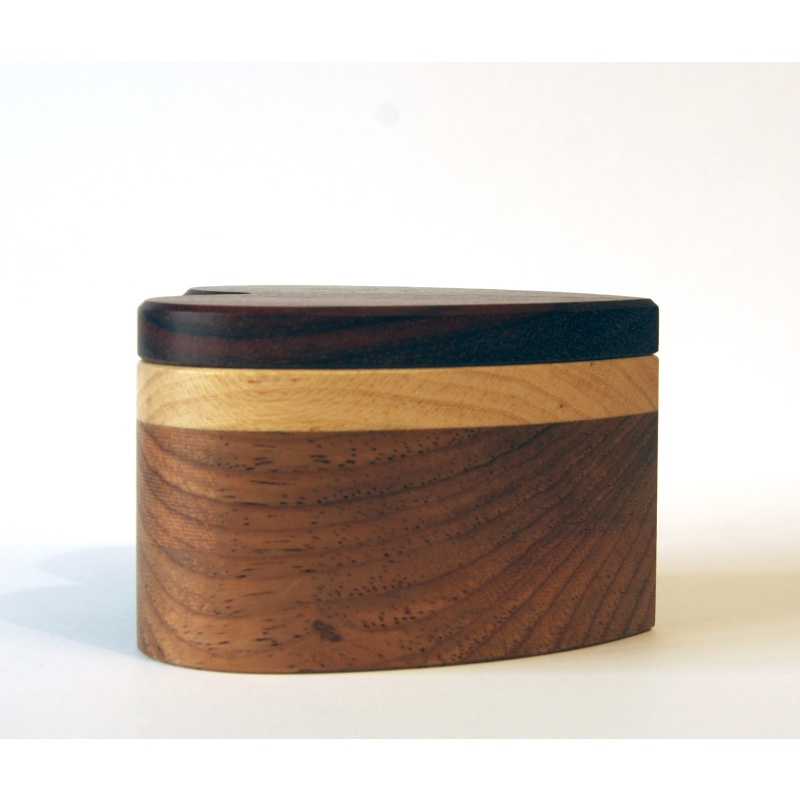 Juno - Heart Case (2018)