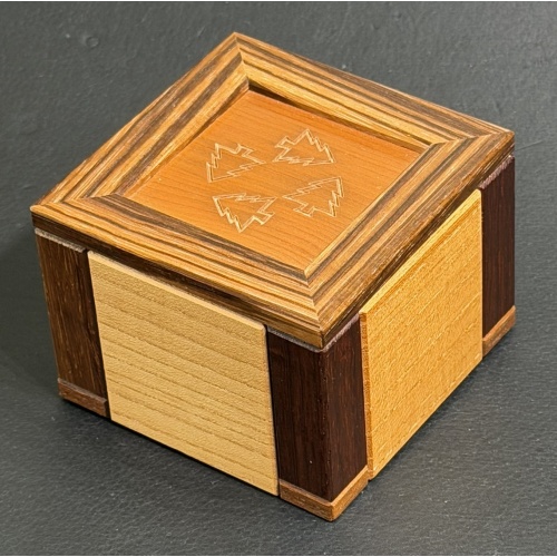 House with trees by Hiroshi Iwahara (Karakuri Christmas Gift 2010)