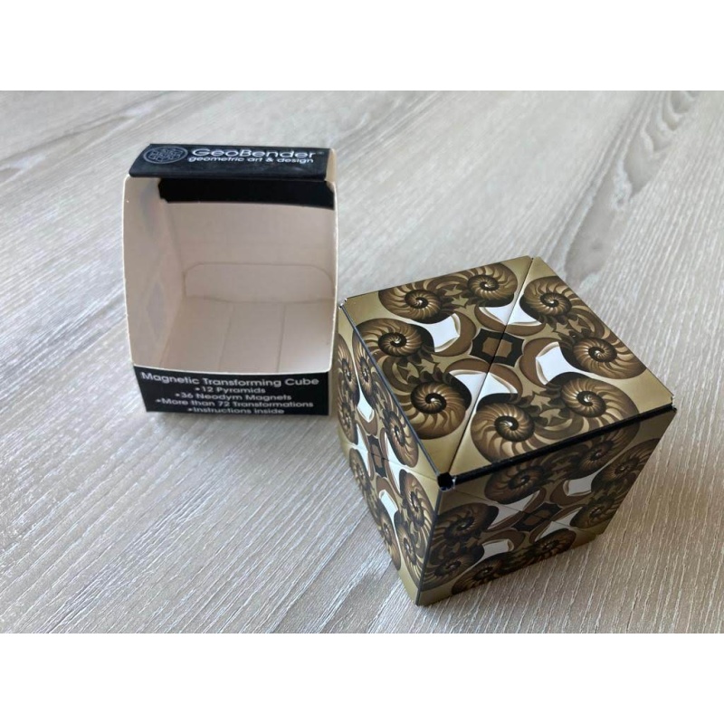 Geobender magnetic puzzle cube