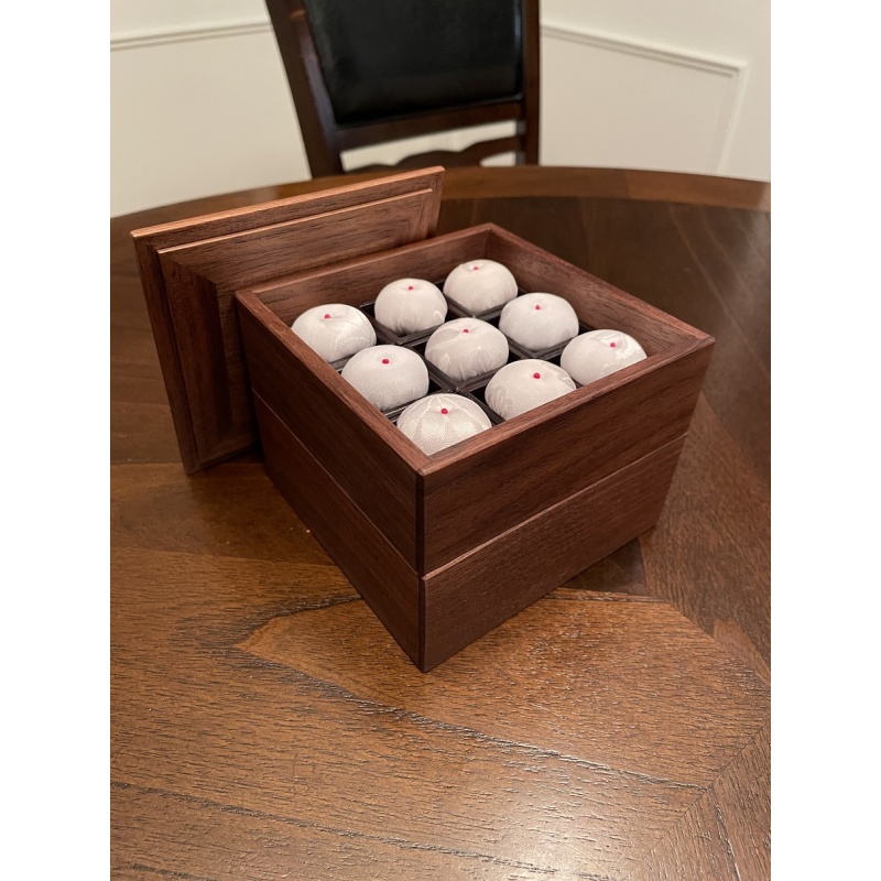 Karakuri Japanese Sweets Box