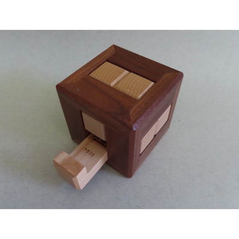 Burr in a cube #1 (IPP20 exchange)