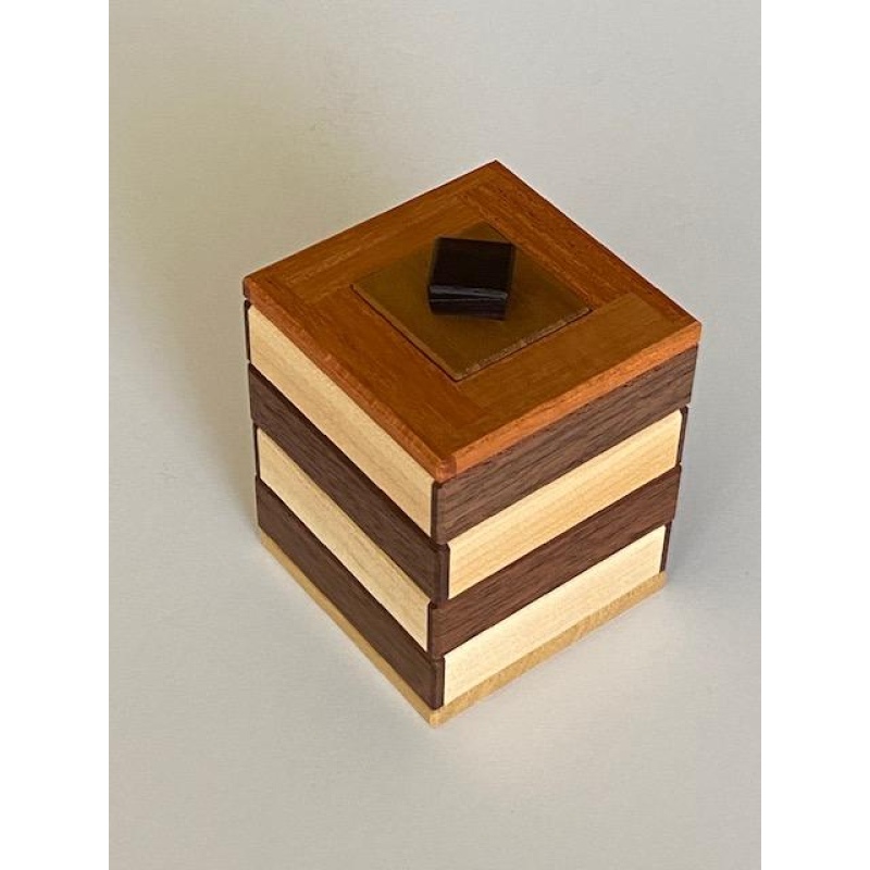 Fluctuation Japanese Puzzle Box by Hiroshi Iwahara