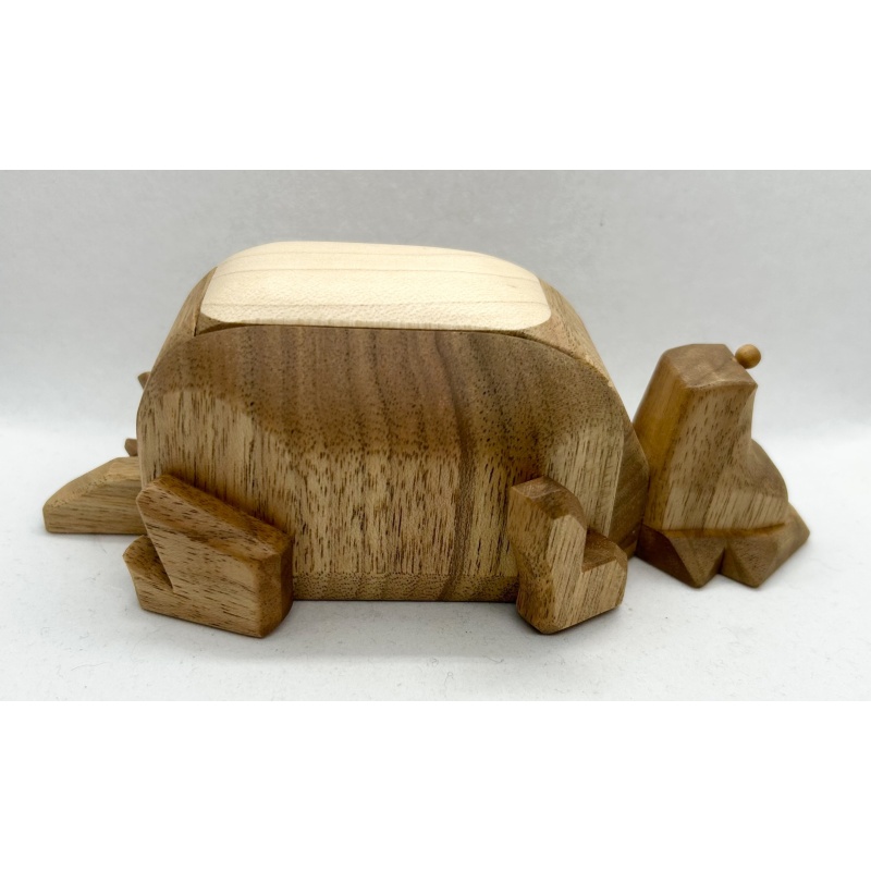 Lazy Wolf (2020) - Osamu Kasho (Karakuri)