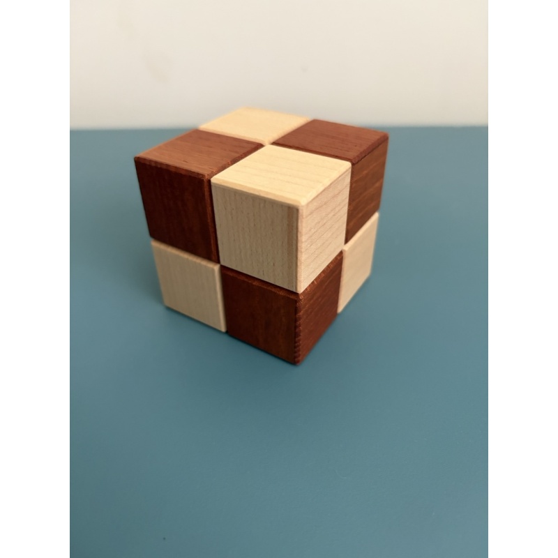 Karakuri Cube Box 4