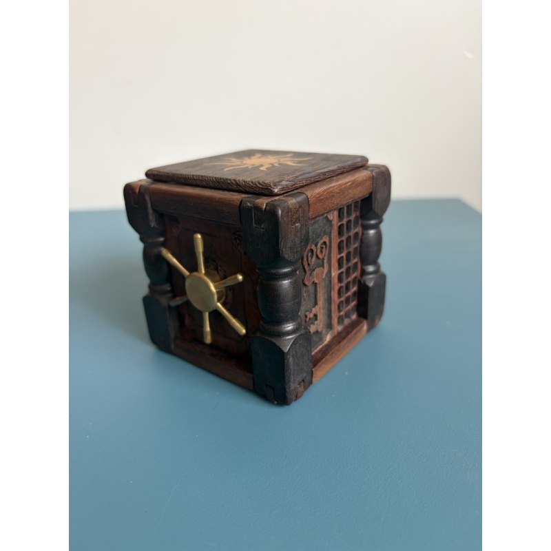 Jesse Born Smuggler’s Hold