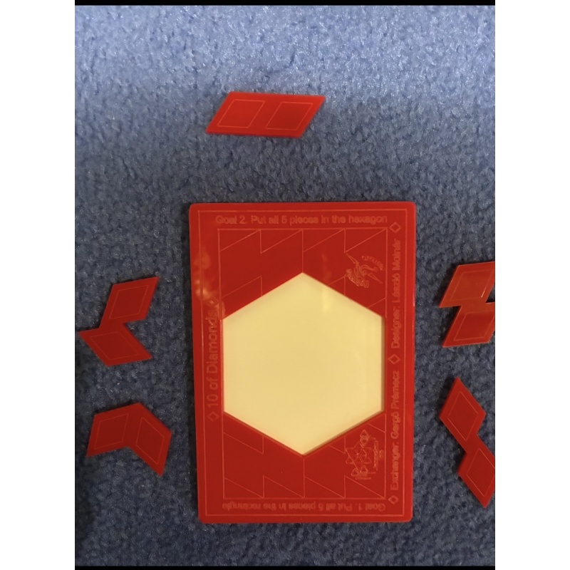 1 Lot Of 4 Puzzles