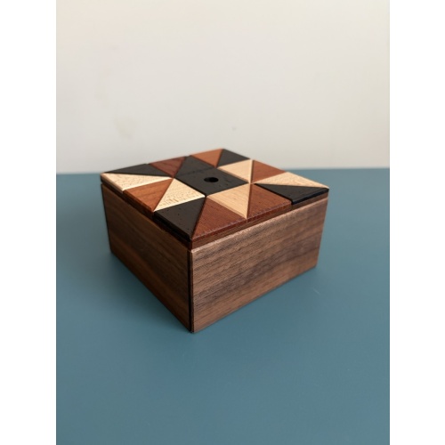 Karakuri Ninja Puzzle Box