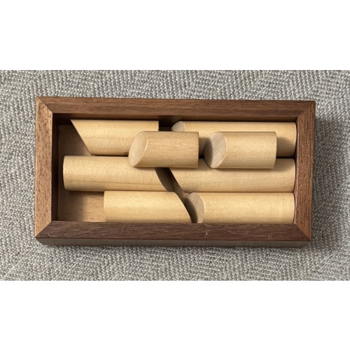 Logs in Box (Bits and Pieces version of Lox in Box)