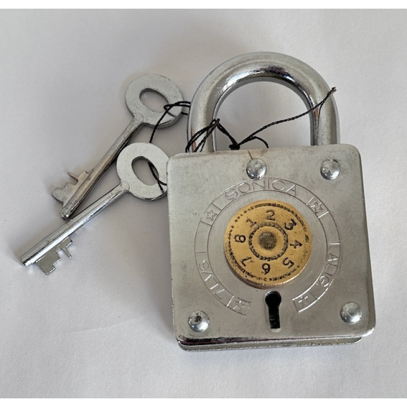 Trick Lock 4 Puzzle Lock