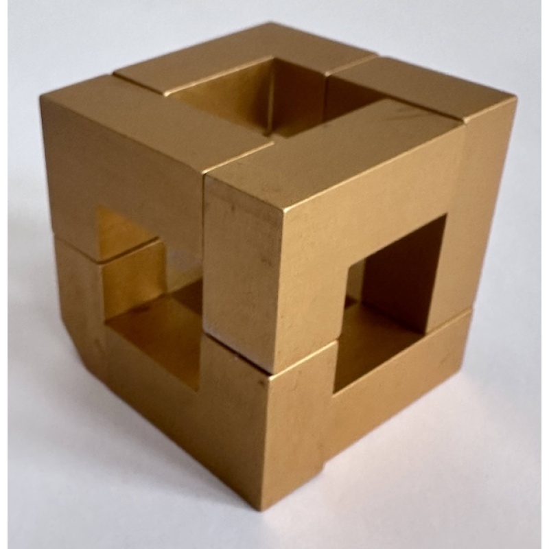 ISO-CRATE (MBP 8) by Robert Rose