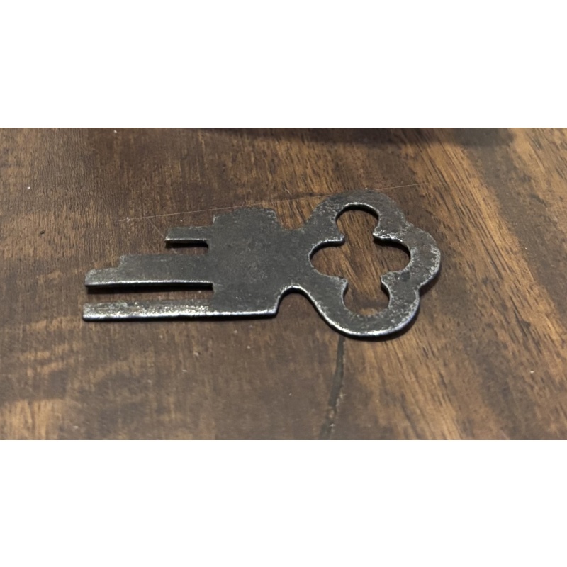 Mallory Wheeler Trick Push Key Padlock