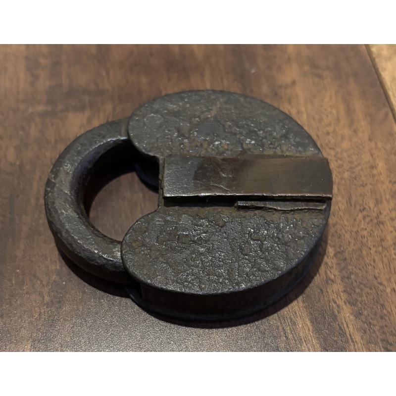 Mallory Wheeler Trick Push Key Padlock