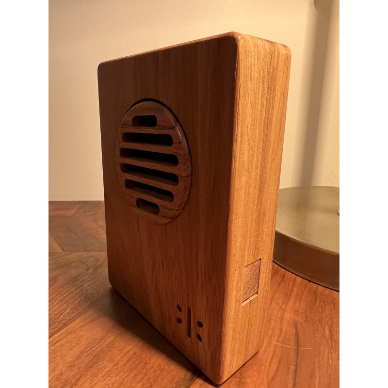 Walters Radio (by DEDwood Crafts / Dee Dixon)