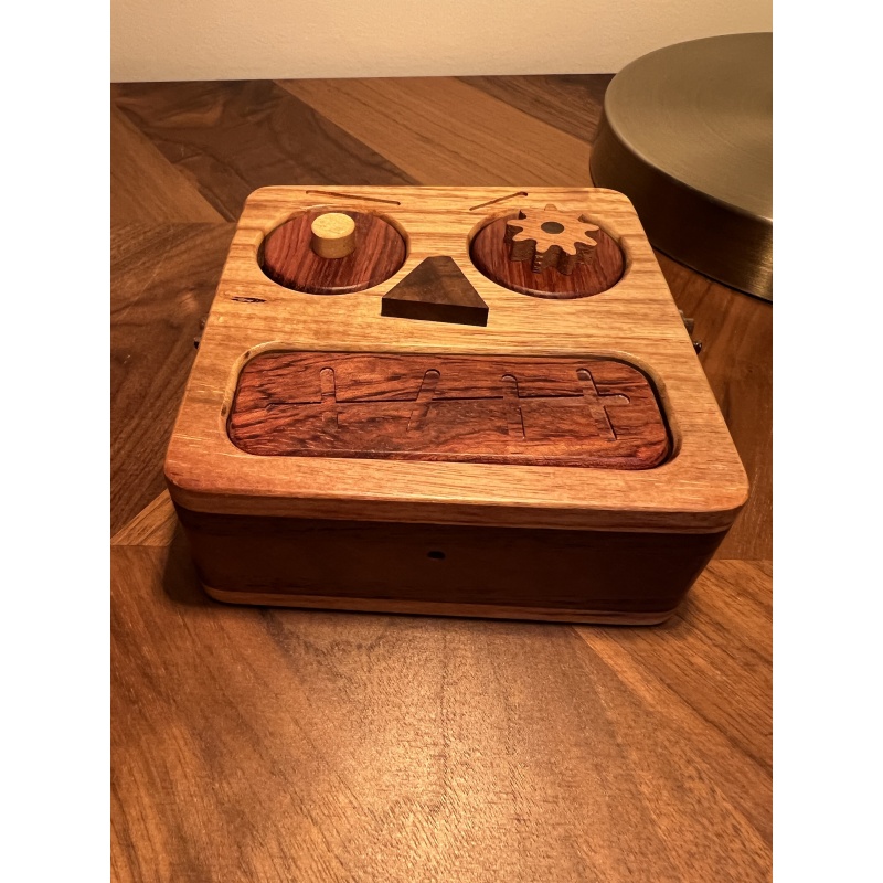 Angry Walter (by Dee Dixon / DEDwood Crafts)