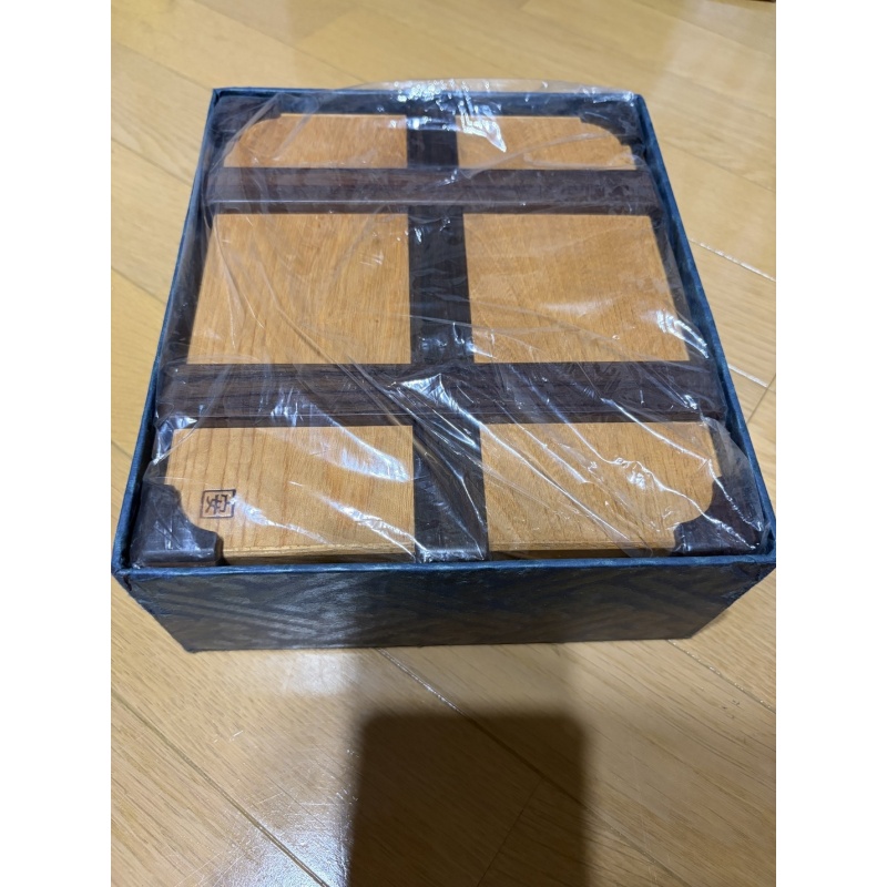 "Gold Chest"(P-14) Karakuri Box Akio Kamei