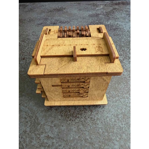 Cluebox – Schrödinger's Cat