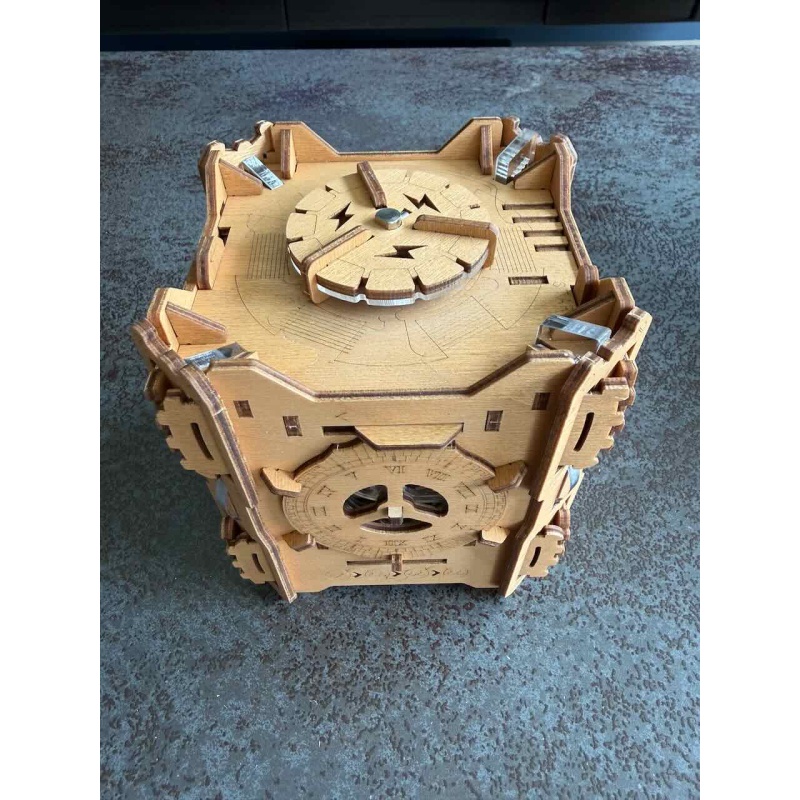 Tesla Box (Puzzle Potato)