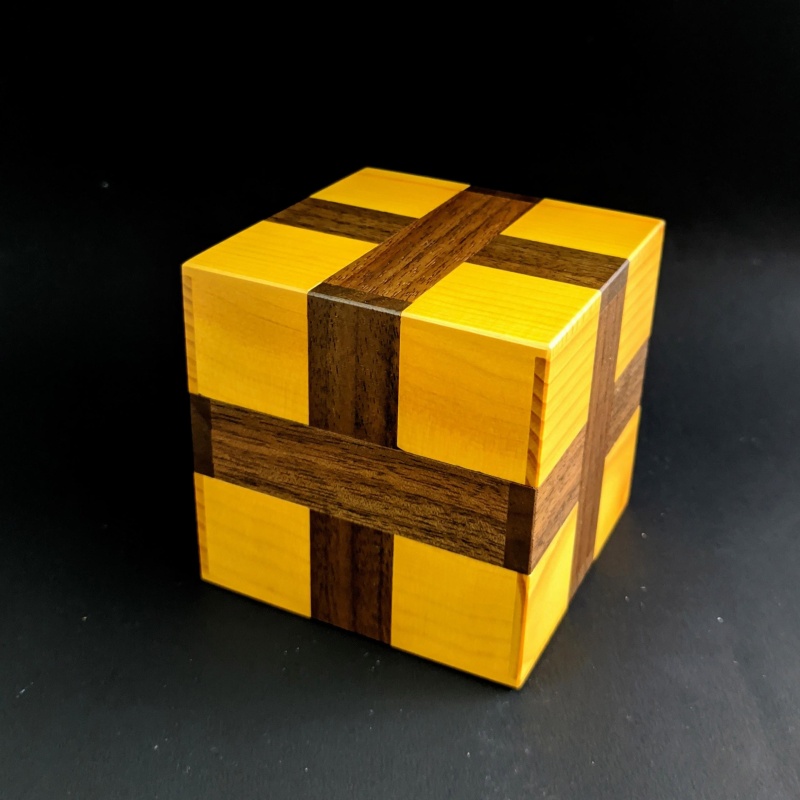 Akio Kamei - New Parcel Cube - M-45