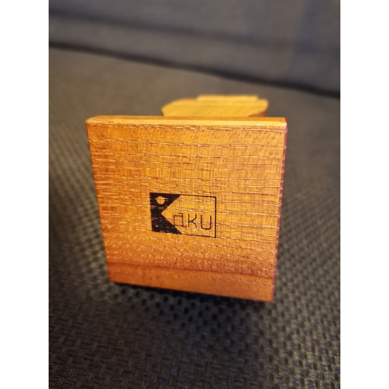 Silent Cat - karakuri puzzle box by Kakuda