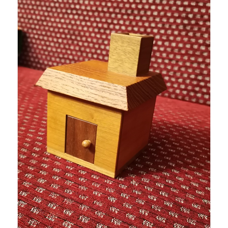 I am home - karakuri puzzle box 