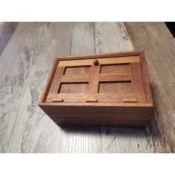 Karakuri Box - Door