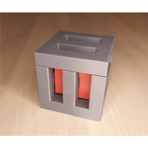 4 Prisoners, by Lucie Pauwels