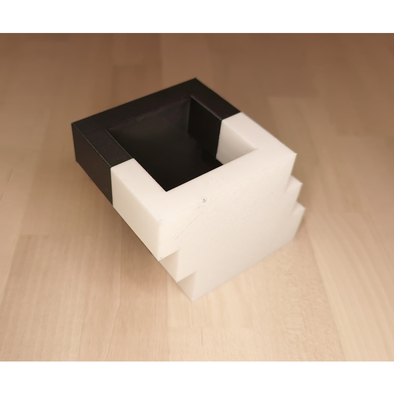 Minima Nest, by Lucie Pauwels