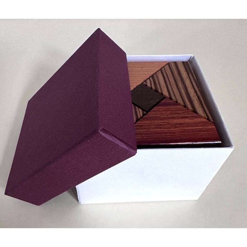 Secret Base by Iwahara (Karakuri Christmas Gift 2007)