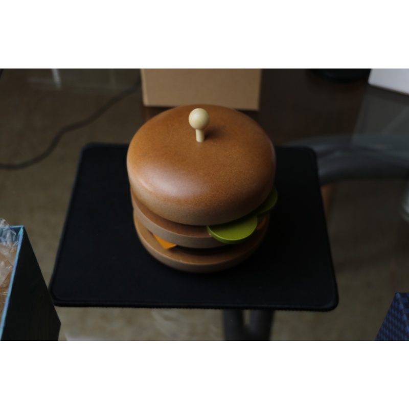 Karakuri Hamburger by Akio Kamei