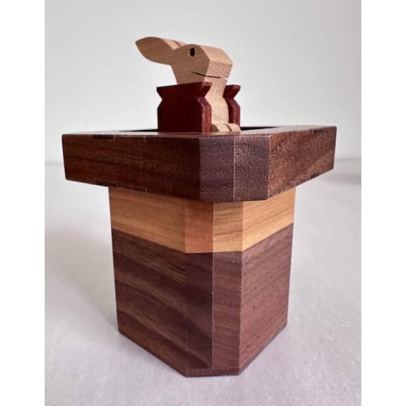 The Magic Hat by Shiro Tajima Karakuri