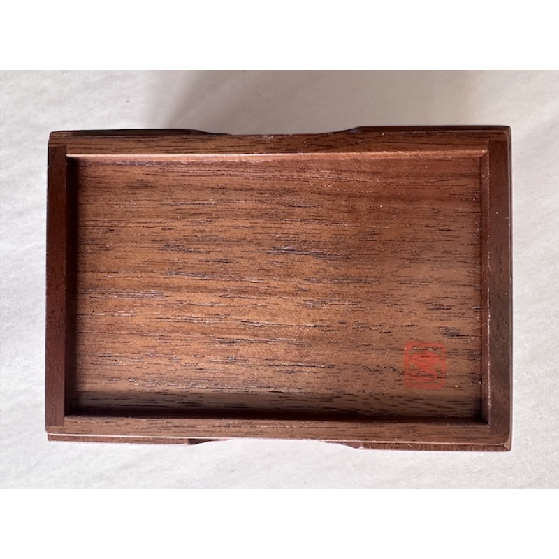 Contrary Card Case Tatsuo Miyamoto Karakuri