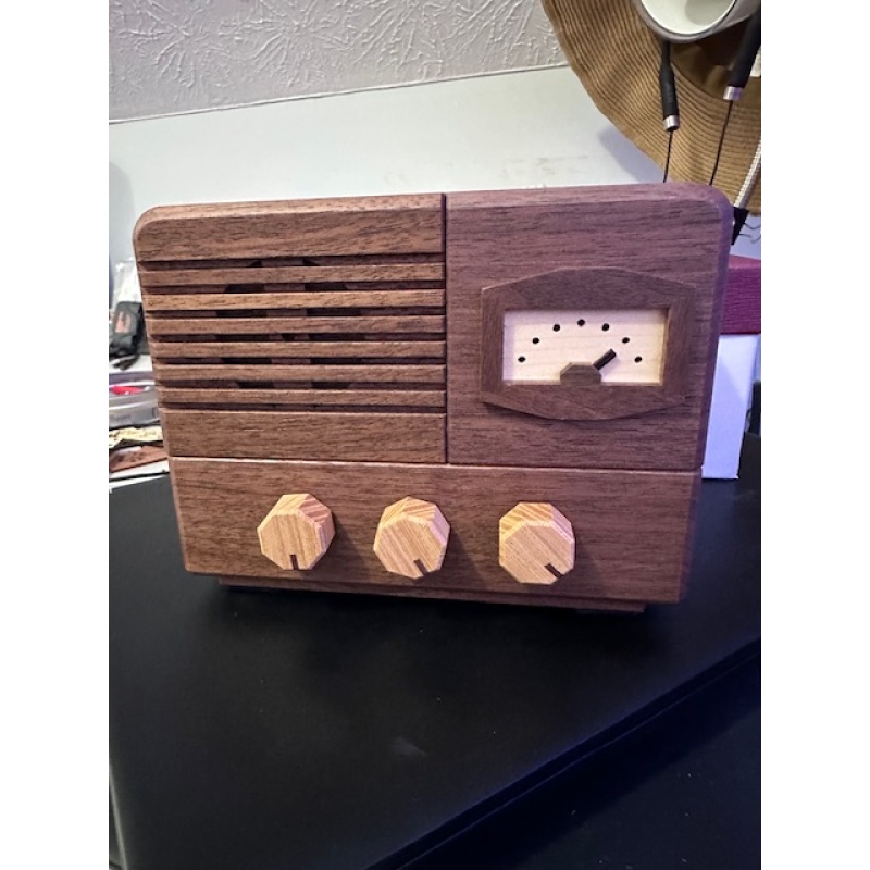Antique Radio - KCG