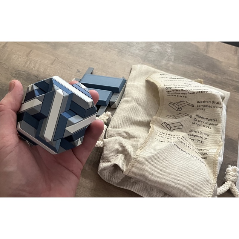 RDS Interlock puzzle - by John and Jane Kostick