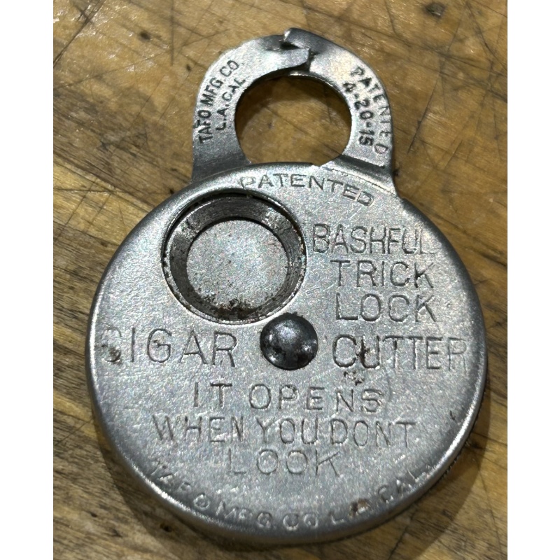 VINTAGE COLLECTIBLE BASHFUL TRICK LOCK CIGAR CUTTER - TAFO MFG. CO. L.A., CA.