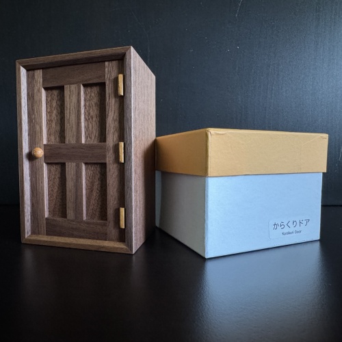 Karakuri Door